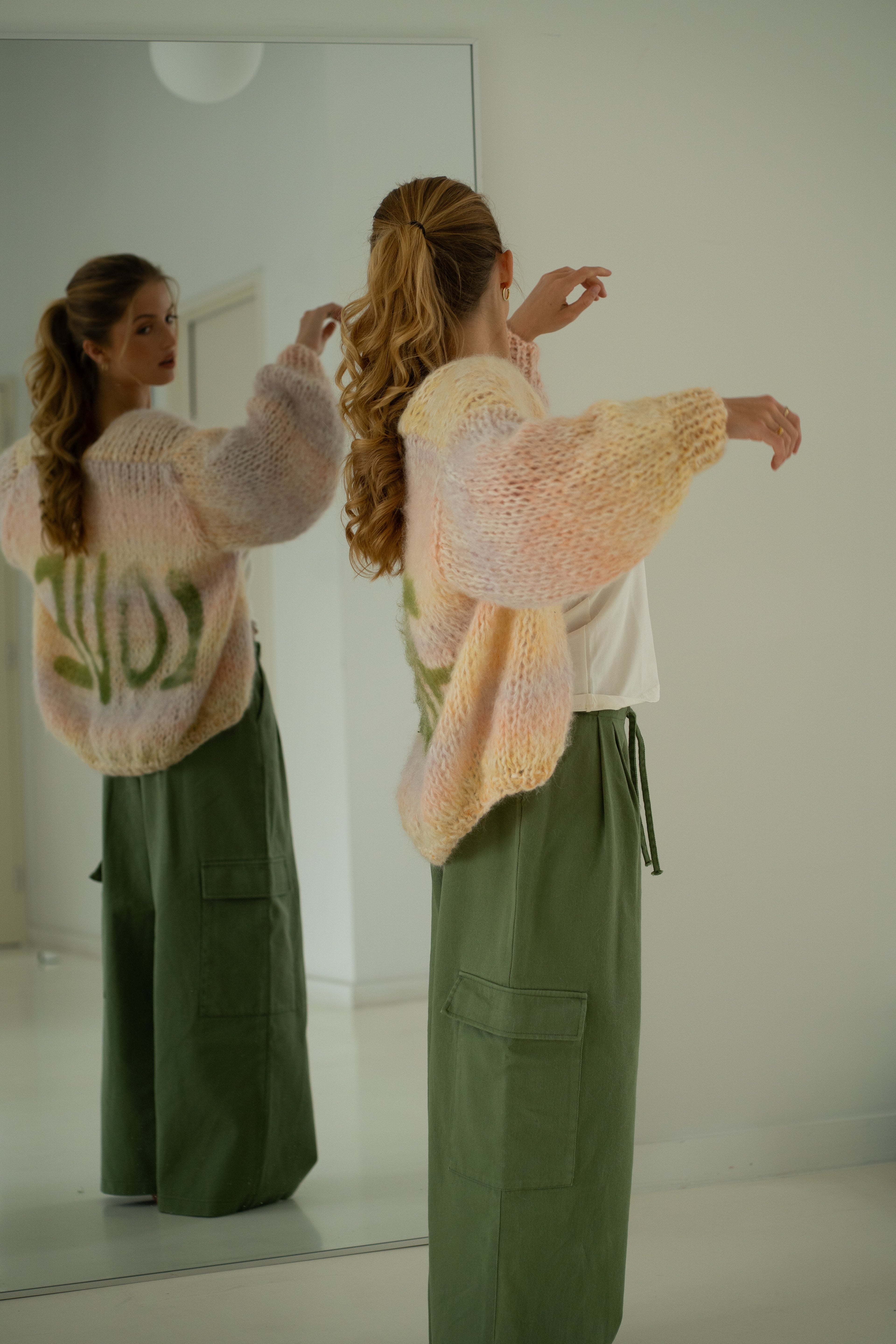 Maud LOVE Cardigan - Peach Multi Color