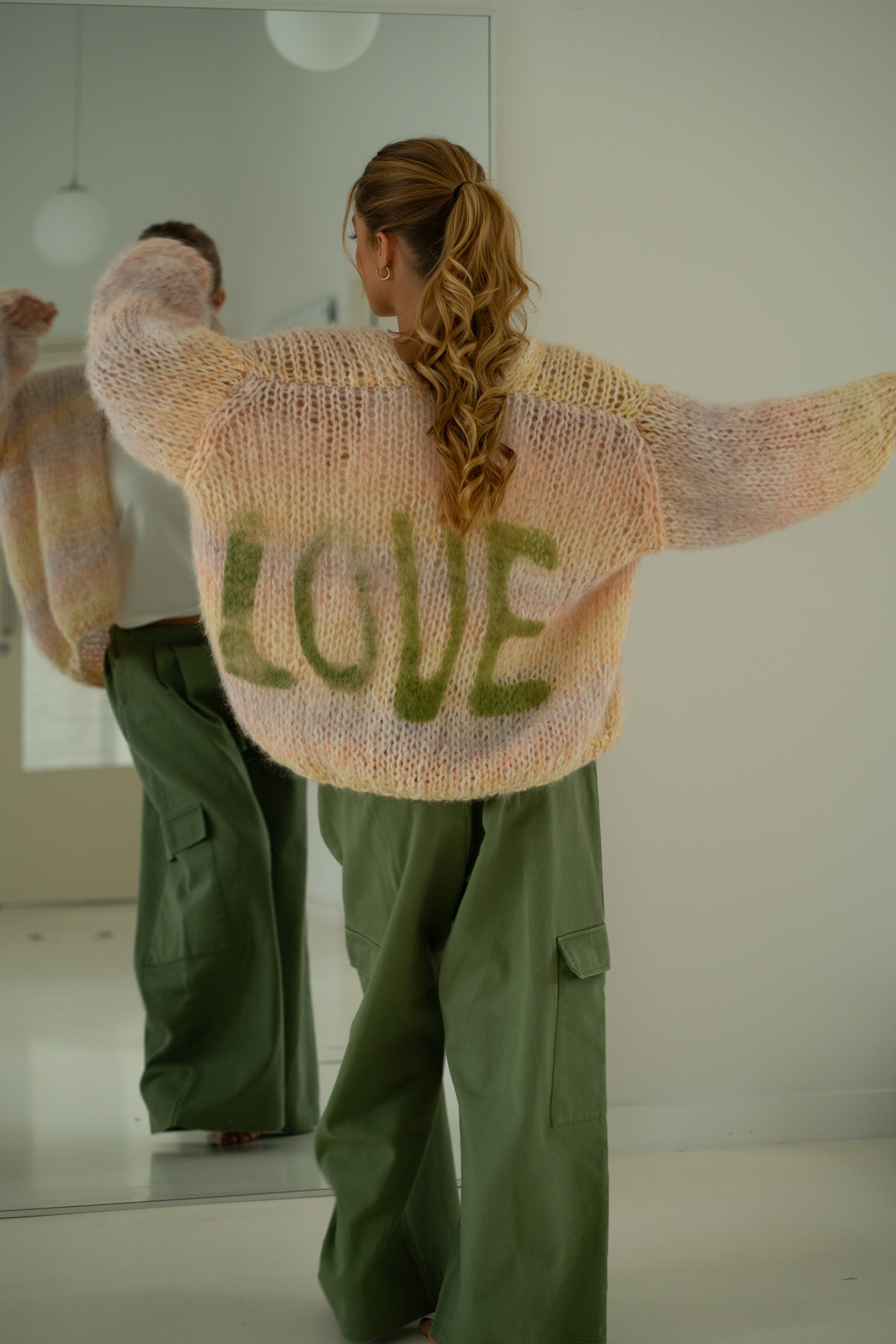 Maud LOVE Cardigan - Peach Multi Color