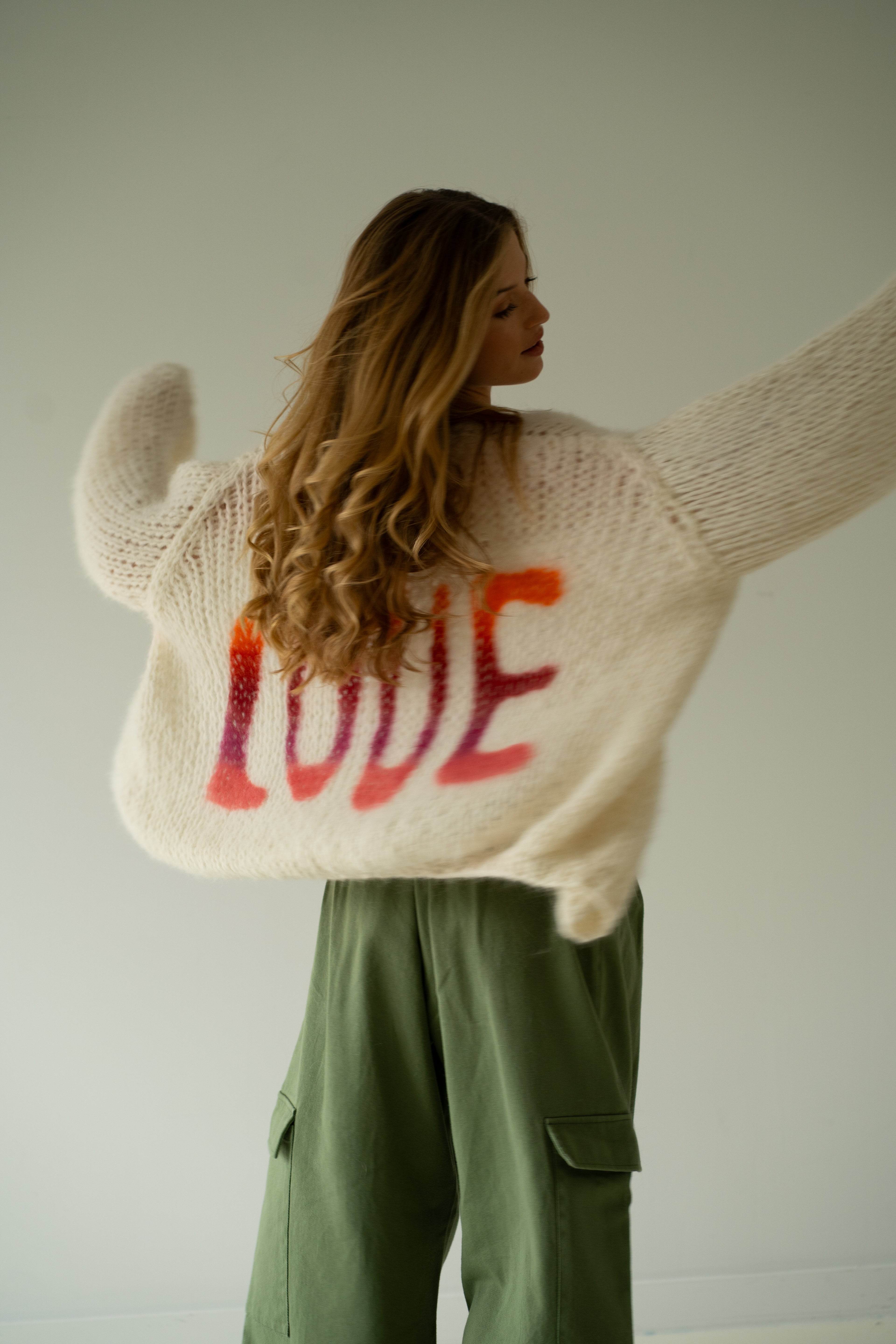 Estée LOVE Cardigan - Off White Multi Color